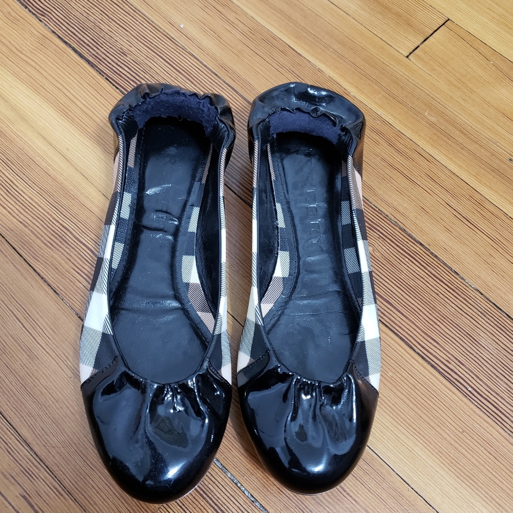Burberry Patent Leather Nova Flats